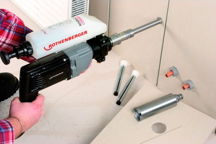 Использование алмазной коронки по камню Rothenberger High Speed Plus 28 мм Использование алмазной коронки по камню Rothenberger High Speed Plus 28 мм